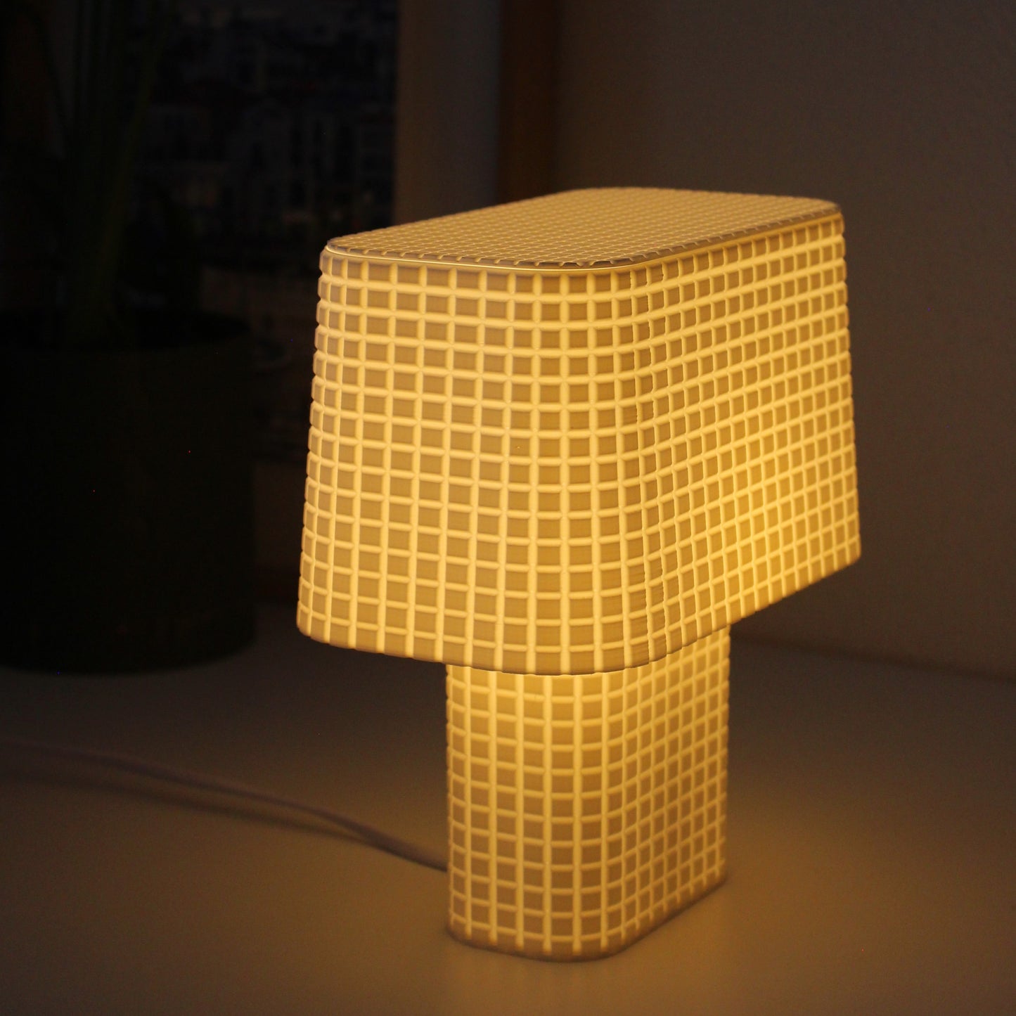 KUAD - Table Lamp