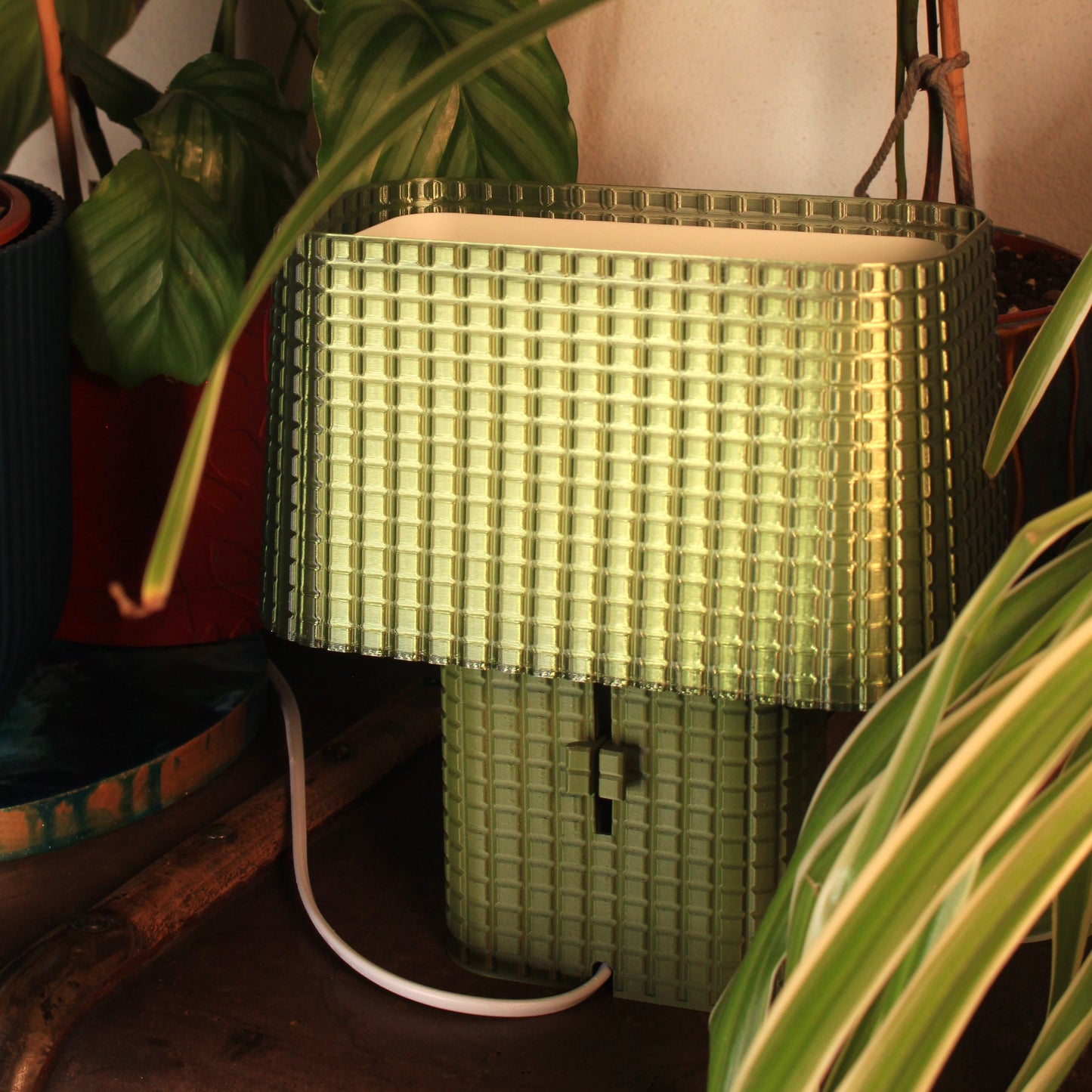 LUCENT KUAD - Table Lamp