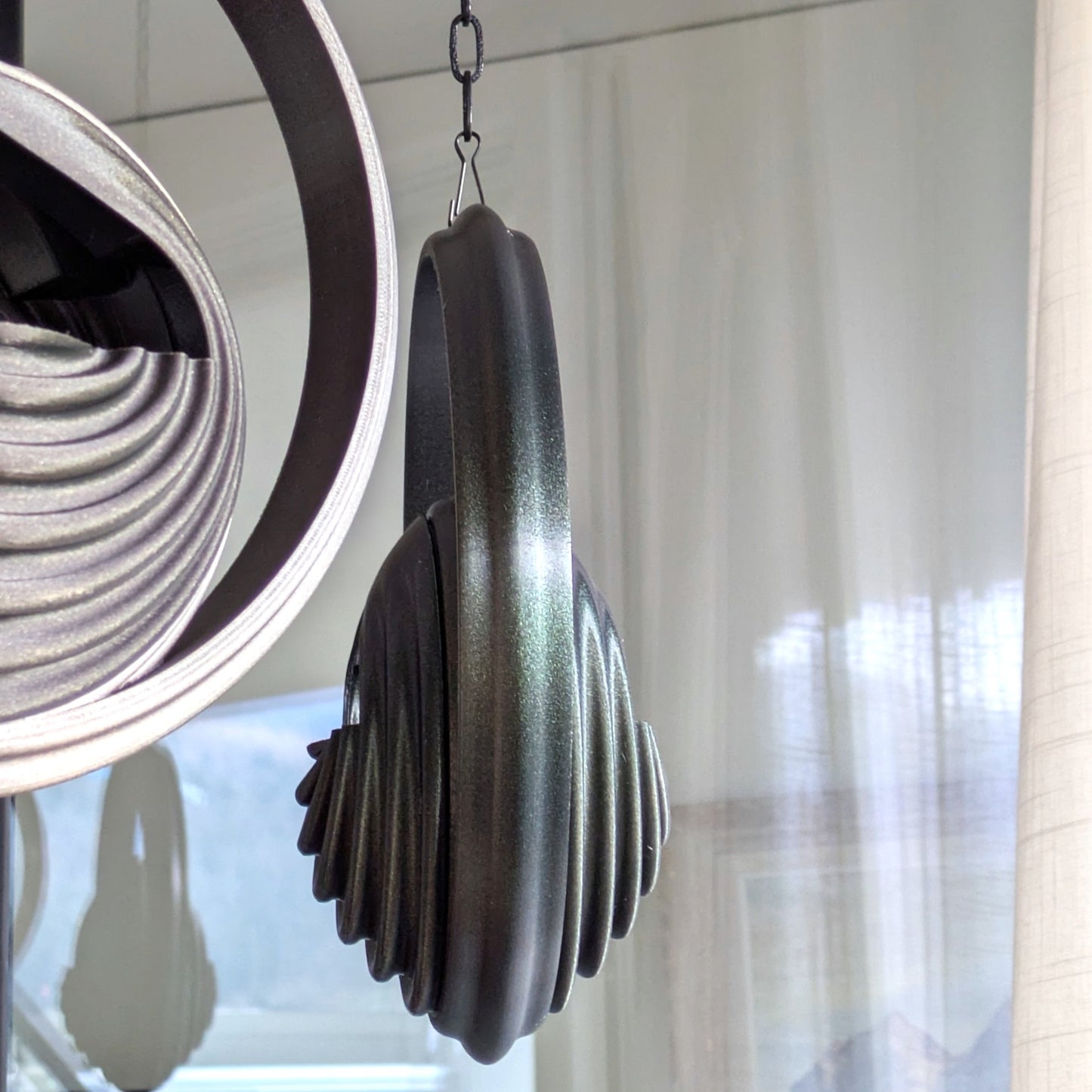 ORBIT - Hanging-Planter