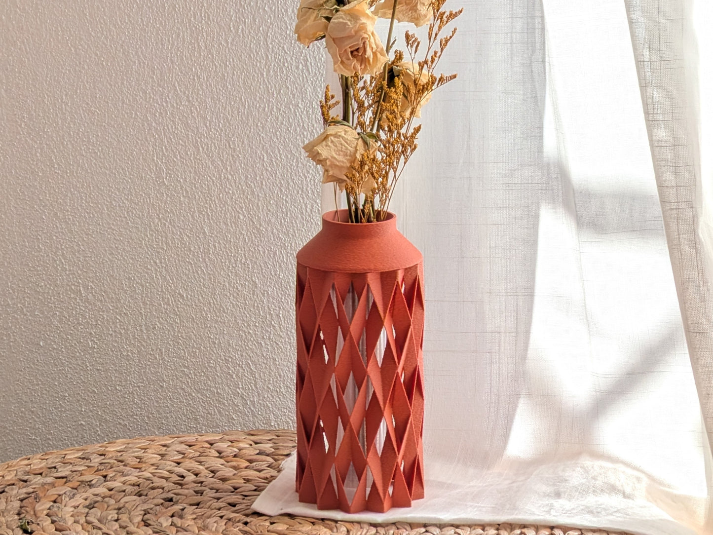 INTRI - Vase Collection